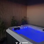 Turismo E Dos Lagos Do Sabor - Piscina & Feriehus Meirinhos