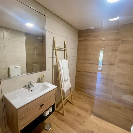 Turismo E Dos Lagos Do Sabor - Piscina & Meirinhos