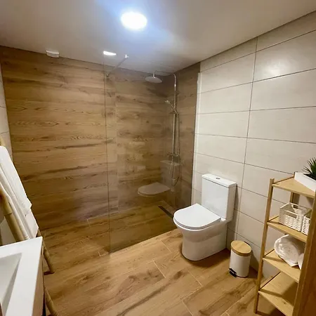 Prázdninový dům Turismo E Dos Lagos Do Sabor - Piscina &
