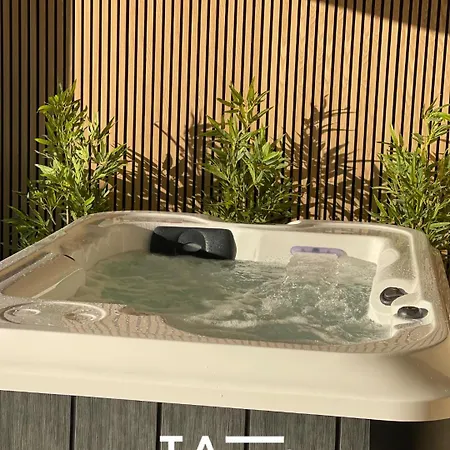 別荘 Turismo E Dos Lagos Do Sabor - Piscina & Meirinhos