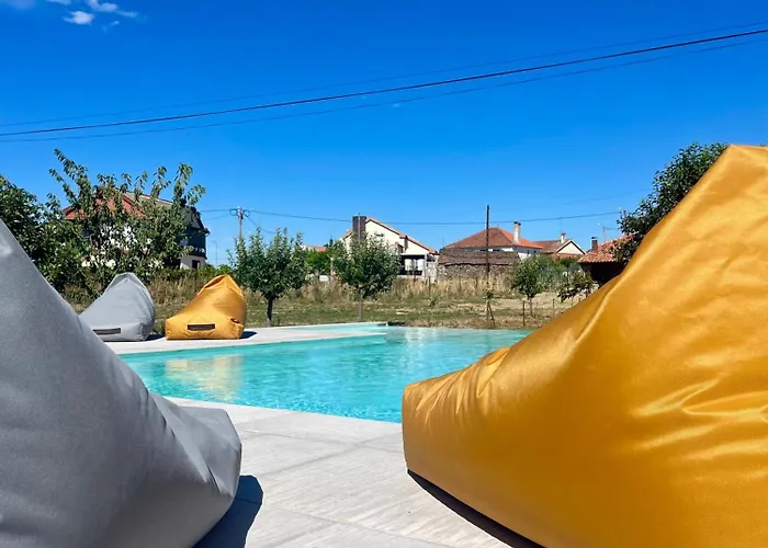 Turismo E Dos Lagos Do Sabor - Piscina & Tatil Evi