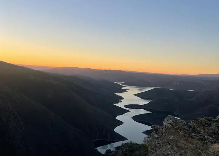 Turismo E Dos Lagos Do Sabor - Piscina & Meirinhos