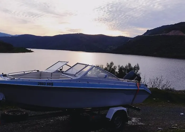 Turismo E Dos Lagos Do Sabor - Piscina & Casa de Férias Meirinhos