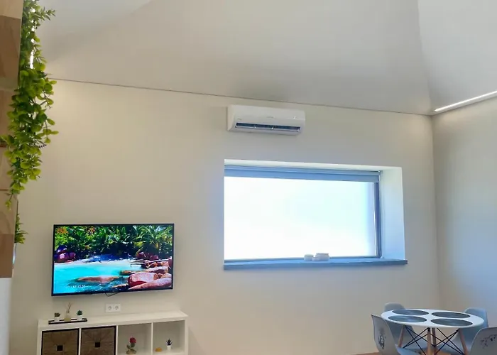 Turismo E Dos Lagos Do Sabor - Piscina & Tatil Evi *